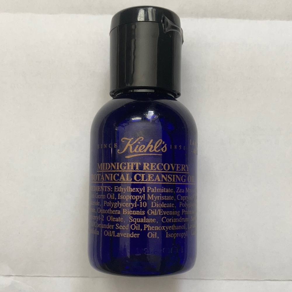 Kiehl’s Midnight Recovery Botanical Cleansing Oil